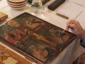 Мастер-класс по реставрации древних икон под руководством Ирины Павловны Гефдинг