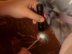 Мастер-класс по реставрации древних икон под руководством Ирины Павловны Гефдинг