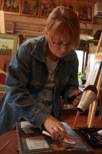 Мастер-класс по реставрации древних икон под руководством Ирины Павловны Гефдинг