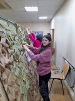 Поездка в центр плетения маскировочных сетей