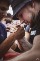 Православная молодежь состязалась в армрестлинге