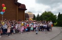 Дружно и весело отметили 10-летие «Родничка»!