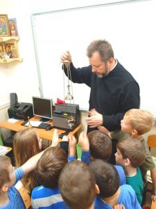 Дьякон Алексий в гостях у Родничка