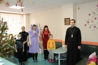 Молебен в детской областной больнице
