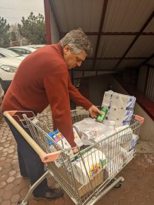 Доставка гуманитарной помощи в пункт временного пребывания беженцев