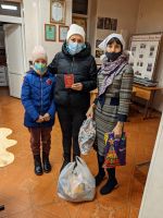 Помощь беженцам