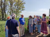 Поездка сестричества на Миус-фронт