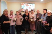 Поздравление пенсионеров