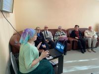 Встреча в клубе «Оптимист»