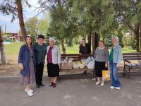 Всю пасхальную седмицу наши сестры милосердия поздравляли своих подопечных.