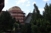 Строительство продолжается