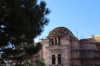 Строительство продолжается