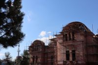 Строительство продолжается