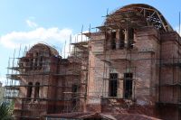 Строительство продолжается