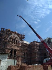 Строительство продолжается