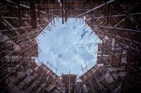 Строительство продолжается