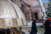 Установка опалубки куполов