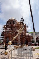 Установка надглавных крестов