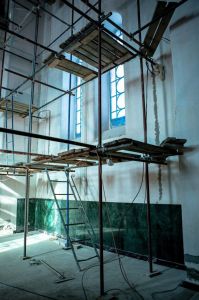 Приоткрываем дверь в строящийся храм святого Георгия Победоносца...