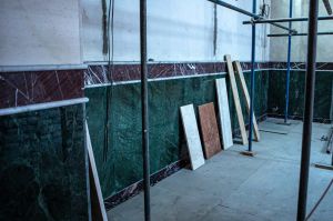 Приоткрываем дверь в строящийся храм святого Георгия Победоносца...