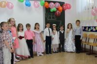 Выпускной утренник для детей старшей группы "Родничка"