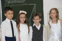 Выпускной утренник для детей старшей группы "Родничка"