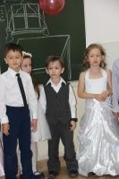 Выпускной утренник для детей старшей группы "Родничка"