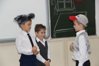 Выпускной утренник для детей старшей группы "Родничка"