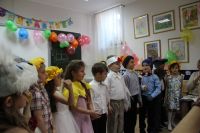 Выпускной утренник для детей старшей группы "Родничка"