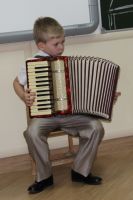 Выпускной утренник для детей старшей группы "Родничка"