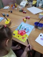 В воскресной школе завершилась серия мастер-классов по живописи "Здравствуй, лето!"