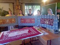 Подвесные пелены в криптовый храм