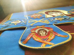 Литургический комплект к празднику Успения Богородицы
