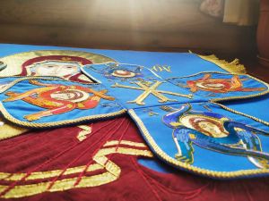 Литургический комплект к празднику Успения Богородицы
