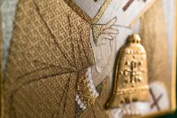 Хоругвь с иконой Павлина Милостивого